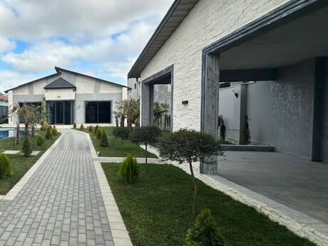 5 otaqlı həyət evi/bağ evi - Novxanı q. - 200 m²