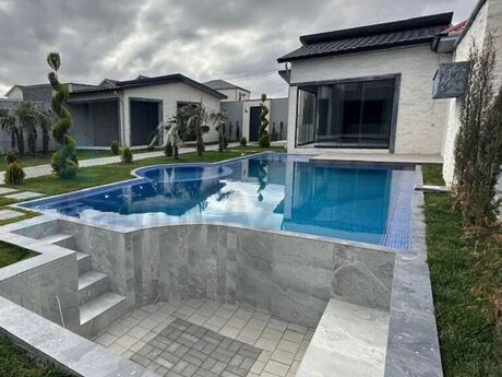 5 otaqlı həyət evi/bağ evi - Novxanı q. - 200 m²