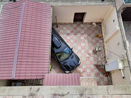 7 otaqlı həyət evi/bağ evi - Badamdar q. - 330 m²
