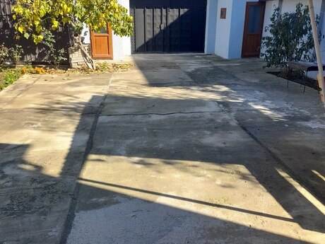 6 otaqlı həyət evi/bağ evi - Qusar - 160 m²