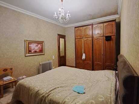 5-room apartment, 135 m², Nərimanov: 243 000 ₼ 5