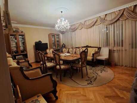 5 otaqlı köhnə tikili - Nərimanov r. - 135 m²