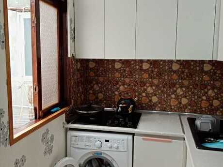 2 otaqlı köhnə tikili - İçəri Şəhər m. - 50 m²