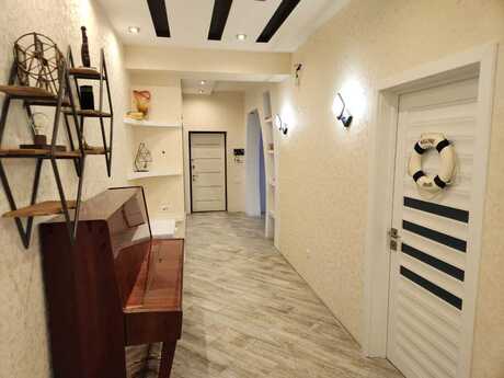 3-комнатная квартира, 126 м², Xalqlar Dostluğu: 339 000 ₼ 2