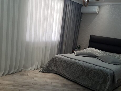 4 otaqlı həyət evi/bağ evi - M.Ə.Rəsulzadə q. - 110 m²