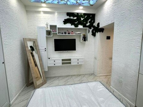 1 otaqlı köhnə tikili - Sahil m. - 30 m²