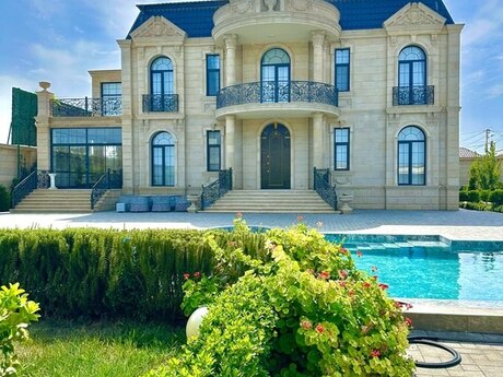 7 otaqlı həyət evi/bağ evi - Buzovna q. - 980 m²