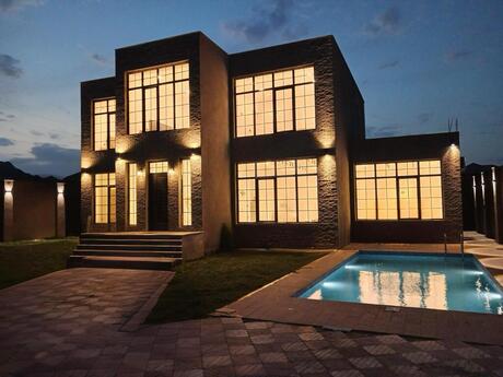 5 otaqlı həyət evi/bağ evi - Şüvəlan q. - 400 m²