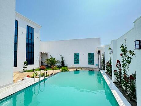 6 otaqlı həyət evi/bağ evi - Mərdəkan q. - 450 m²