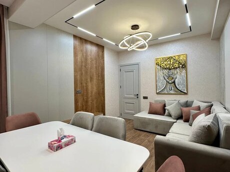 2 otaqlı yeni tikili - Memar Əcəmi m. - 67 m²