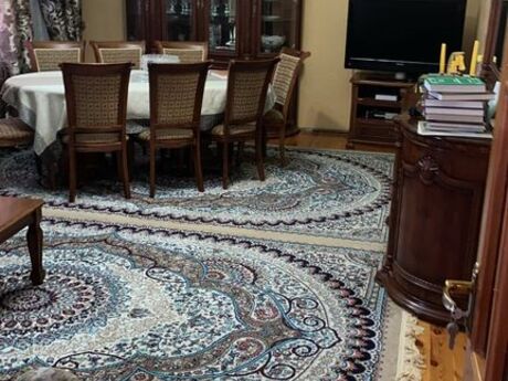5 otaqlı həyət evi/bağ evi - Sulutəpə q. - 240 m²