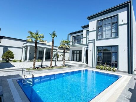 6 otaqlı həyət evi/bağ evi - Mərdəkan q. - 400 m²