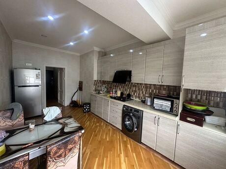 Объявление №4542990 - Баку, м. Мемар Аджеми, 2-комн., 80 м², 7/17 этаж