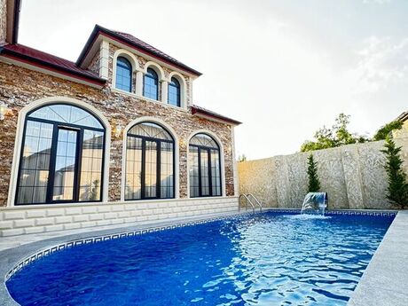 5 otaqlı həyət evi/bağ evi - Mərdəkan q. - 300 m²