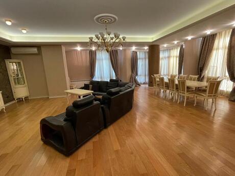 Объявление №4551298 - Баку, м. 28 мая, 4-комн., 231.5 м², 5/17 этаж