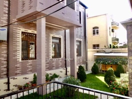 6 otaqlı həyət evi/bağ evi - Qara Qarayev m. - 250 m²