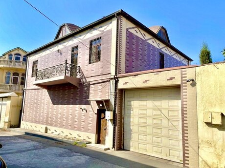 6 otaqlı həyət evi/bağ evi - Qara Qarayev m. - 250 m²