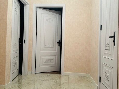 Объявление №4555900 - Баку, пос. Бакиханова, 1-комн., 43 м², 6/12 этаж