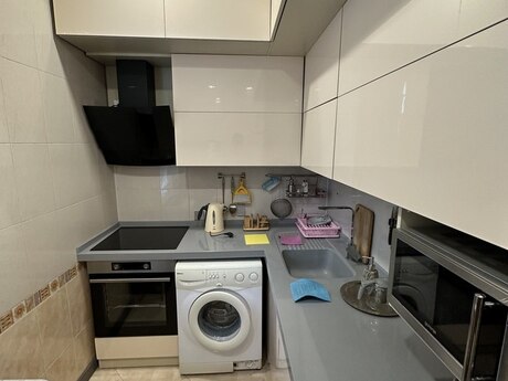 2 otaqlı köhnə tikili - Sahil m. - 65 m²