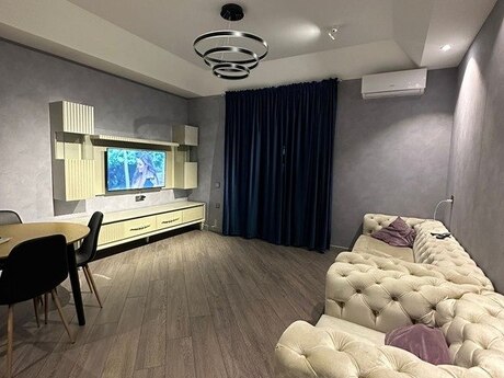 Kirayə 3 otaqlı mənzil, 120 m², Şah İsmayıl Xətai: 80 ₼/ay 5