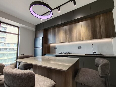 2 otaqlı yeni tikili - 8 Noyabr m. - 104 m²