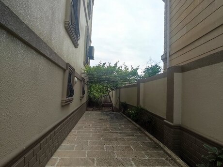 5 otaqlı həyət evi, 250 m², Bakıxanov: 390 000 ₼ 3