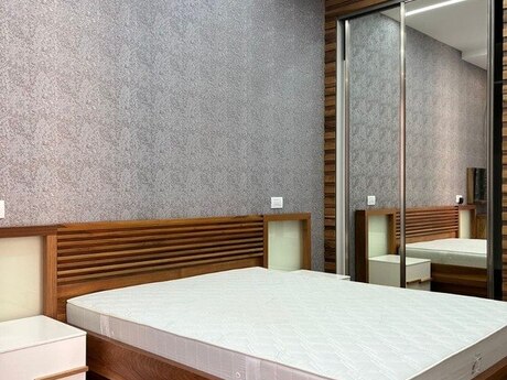 3 otaqlı yeni tikili - 8 Noyabr m. - 110 m²