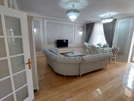 4 otaqlı yeni tikili - Nizami m. - 215 m²