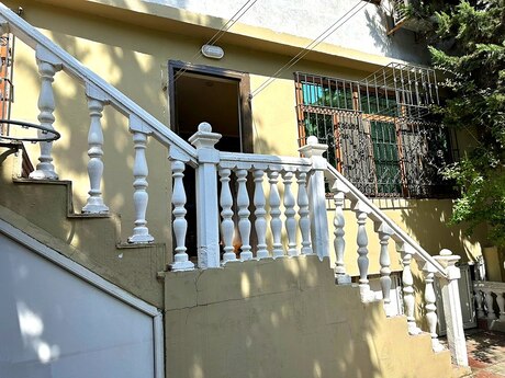 5 otaqlı köhnə tikili - Qara Qarayev m. - 140 m²