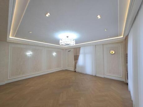 3-комн. новостройка - м. Нариман Нариманов - 155 м²