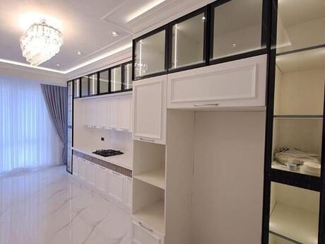 Объявление №4594575 - Баку, м. Нариман Нариманов, 3-комн., 155 м², 5/17 этаж