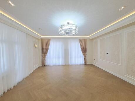3-комн. новостройка - м. Нариман Нариманов - 155 м²
