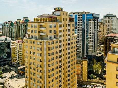 4-room apartment for rent, 220 m², 28 May: 80 ₼/mo 5