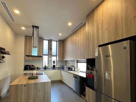 6-комн. дом/дача - пос. Бильгях - 400 м²