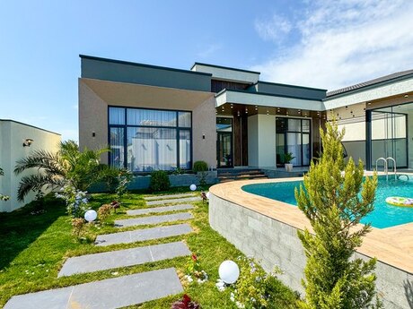 4 otaqlı həyət evi/bağ evi - Mərdəkan q. - 200 m²