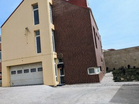 7 otaqlı həyət evi/bağ evi - Şıxov q. - 400 m²