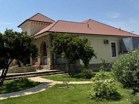 Сдаётся 4-комнатный дом, Bilgəh, 250 м², 2 500 AZN/мес, фото 4 / 12