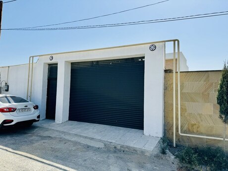 5 otaqlı həyət evi/bağ evi - Şüvəlan q. - 250 m²