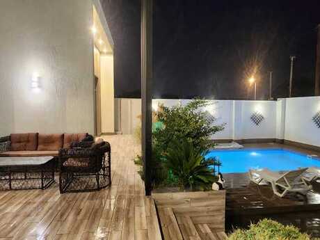4 otaqlı həyət evi/bağ evi - Mərdəkan q. - 170 m²