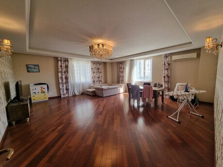 3 otaqlı mənzil, 157 m², Xətai: 360 000 ₼ 2