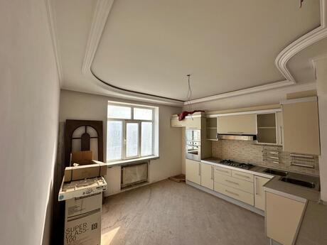 4-room apartment, 182 m², Nəriman Nərimanov: 335 000 ₼ 5