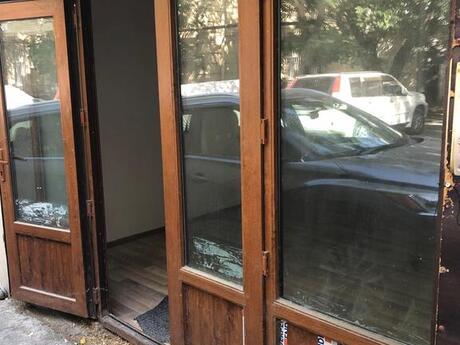 Qaraj - Elmlər Akademiyası m. - 44 m²