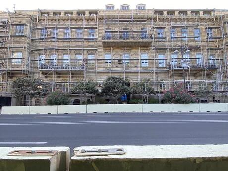 Объявление №4630962 - Баку, м. Ичеришехер, 4-комн., 110 м², 2/3 этаж