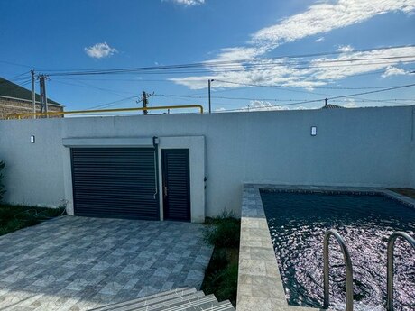 3 otaqlı həyət evi/bağ evi - Mərdəkan q. - 120 m²