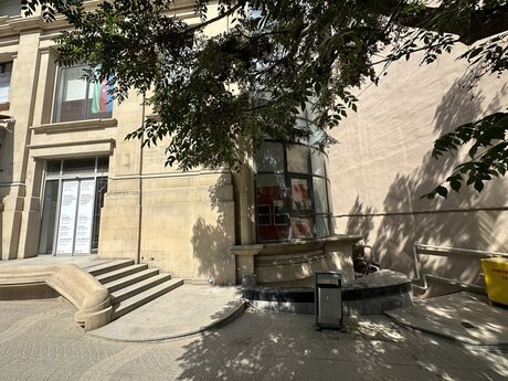 Obyekt - İçəri Şəhər m. - 380 m²