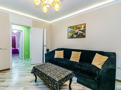 2 otaqlı köhnə tikili - İçəri Şəhər m. - 60 m²