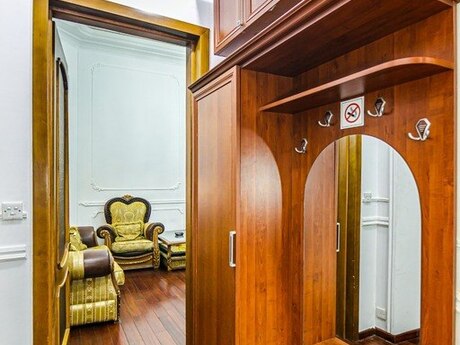 4 otaqlı köhnə tikili - Sahil m. - 110 m²