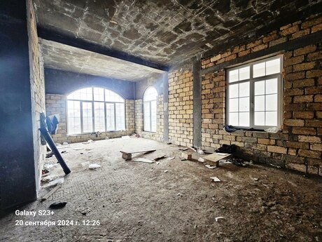 6 otaqlı həyət evi/bağ evi - Sea Breeze q. - 420 m²