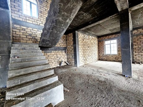 6 otaqlı həyət evi/bağ evi - Sea Breeze q. - 420 m²