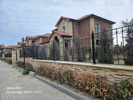 5 otaqlı həyət evi/bağ evi - Nardaran q. - 310 m²